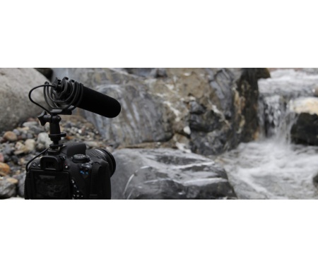 action01-1024x427